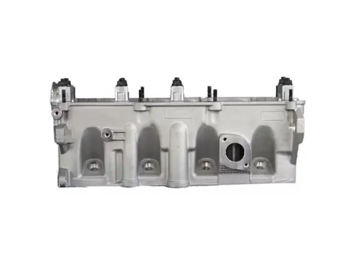 026103351Q Engine Parts Cylinder Head for