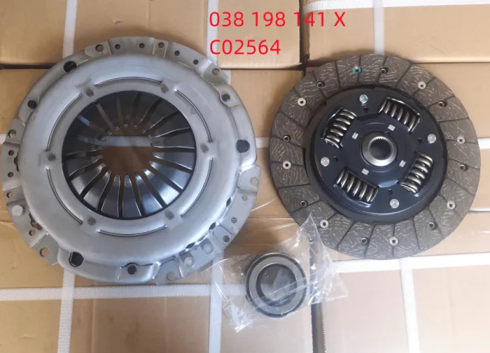 038198141X Transmission Parts Clutch Kit for AUDI A3, VW BORA, SEAT LEON (1M1), SKODA OCTAVIA I Combi (1U5)