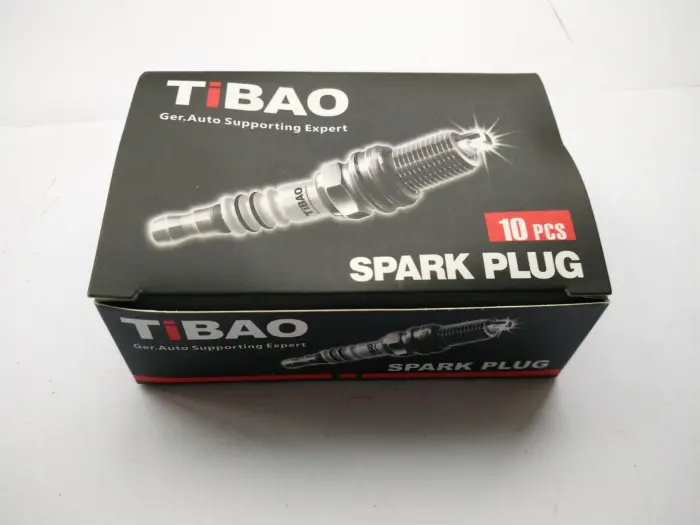 TBBUR6ET Engine Parts Spark Plugs for 