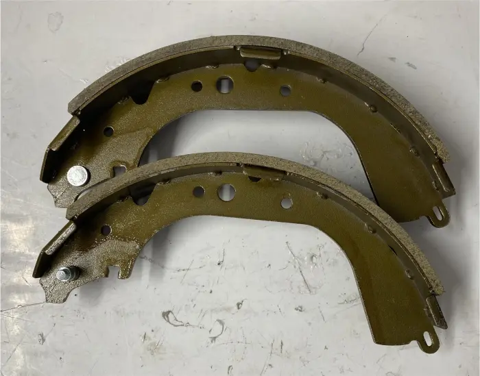 A2305 Brake Shoe Set for RENAULT Megane I Kombi van (KA_), MEGANE I Break (KA0/1_)