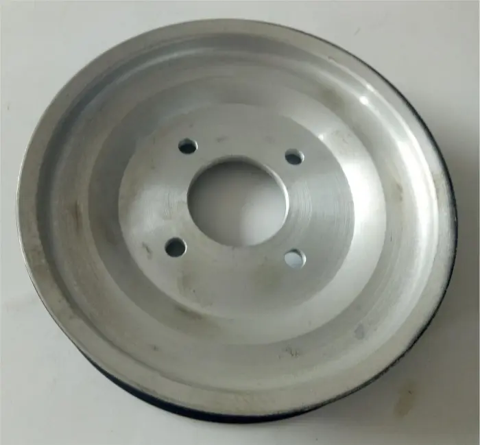 1042050210 Engine Parts Idler Pulley for