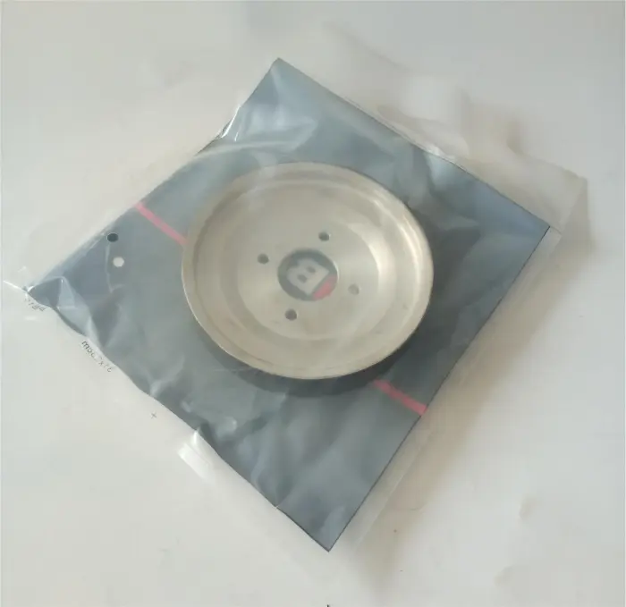 1042050210 Engine Parts Idler Pulley for