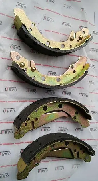 6Q0698525 Brake Shoe Set for AUDI 80, VW UP, SEAT IBIZA IV (6J5, 6P1), IBIZA Mk IV (6J5, 6P1), SKODA FABIA II (542), FABIA II (5J, 542)