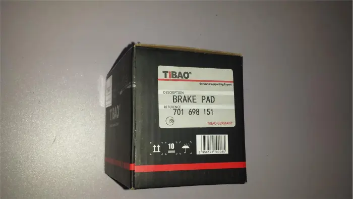 701698151 Brake Pads for VW EUROVAN T4 Van (70A, 70H, 7DA, 7DH), CARAVELLE T4 Bus (70B, 70C, 7DB, 7DK, 70J, 70K, 7DC, 7DJ), TRANSPORTER Mk IV Platform/Chassis (70E