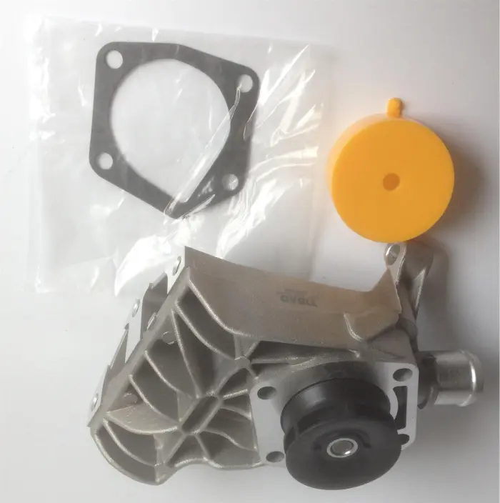 047121013R Engine Parts Water Pump for SKODA FABIA I Praktik (6Y5), FABIA I Saloon (6Y3), FABIA I Combi (6Y5), FABIA I (6Y2)