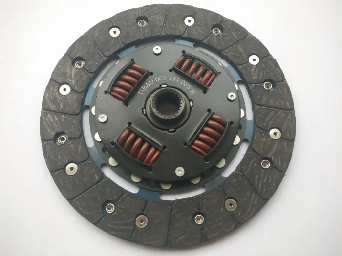 055141033B Transmission Parts Clutch Disc for VW CABRIO, AUSTIN MONTEGO (XE), MG MAESTRO, ROVER MAESTRO Hatchback, SEAT TOLEDO I (1L2), TOLEDO   (1L2)