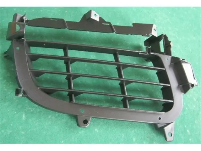 7L5807682E Bumper Grill for 