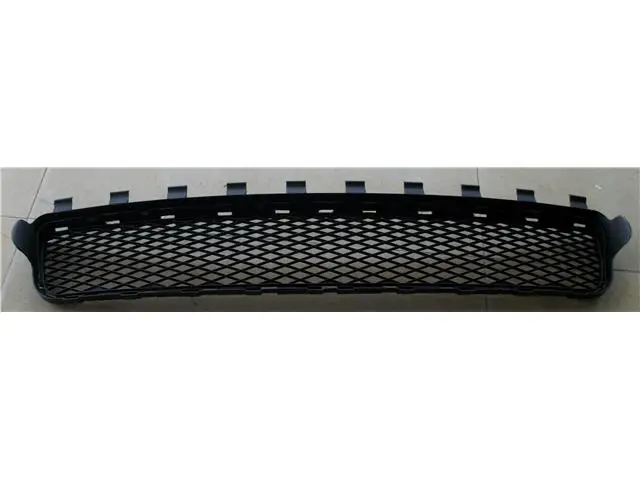 7L6853678B Bumper Grill for VW TOUAREG (7LA, 7L6, 7L7)