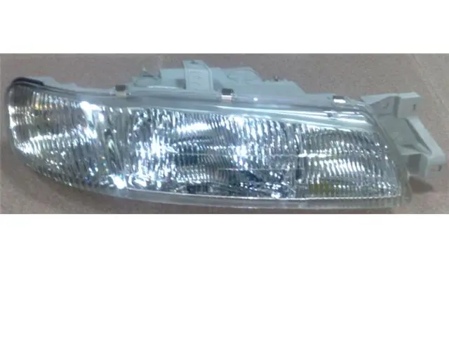 WH0311001AR Headlight for 