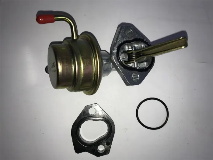 056127025A Engine Parts Electrical Fuel Pump for AUDI 80, VW PASSAT