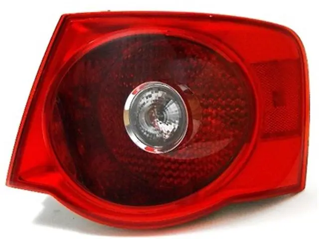 TB0131002R Taillight for 