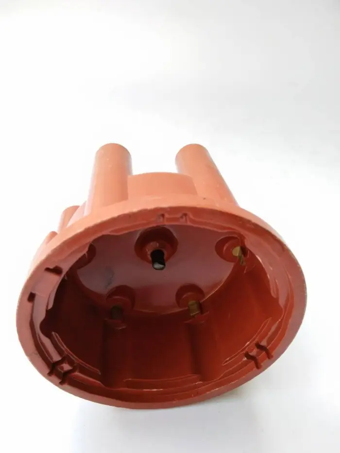 073905207A Engine Parts Distributor Cap for VW LT 28-35 I Bus (281-363), GOLF III (1H1), JETTA III (1H2), CORRADO (53I), PASSAT B3/B4 (3A2, 35I)