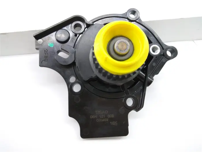 06H121008 Engine Parts Water Pump for AUDI Q5, VW MAGOTAN, SEAT ALHAMBRA (710, 711), SKODA SUPERB II (3T4)