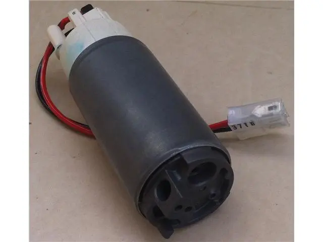 7L8906091 Engine Parts Fuel Pump for 