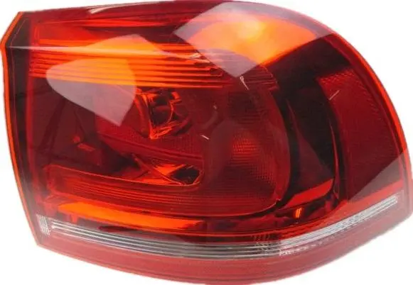 7P6945096D Taillight for VW TOUAREG (7P5, 7P6)