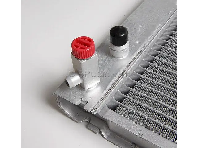 PCC000850 Engine Parts Radiator for LAND ROVER RANGE ROVER III (L322)