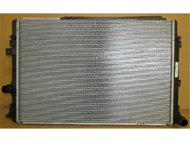 5ND121251 Engine Parts Radiator for