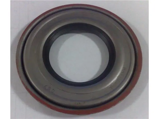 24204772 Transmission Parts Gearbox Front Oil Seal for 