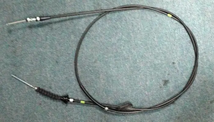 1820137T00 Throttle Cable for 