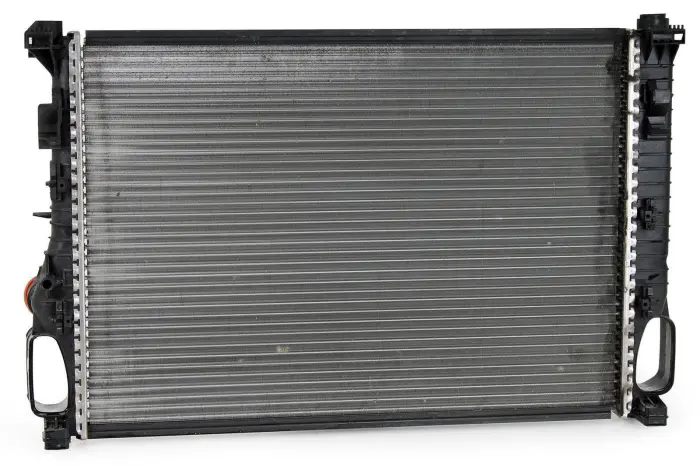 2115000102 Engine Parts Radiator for MERCEDES-BENZ CLS (C219), E-CLASS (W211)