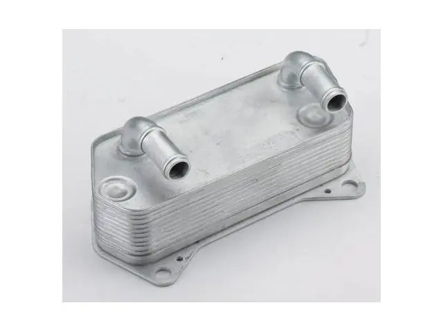 02E409061B 02e409061b Engine Parts Oil Cooler for AUDI Q3, VW EOS, SEAT LEON (5F1), SKODA OCTAVIA III (5E3, NL3, NR3)