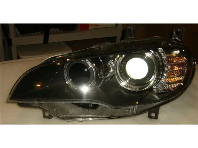 63117287017 Headlight for 