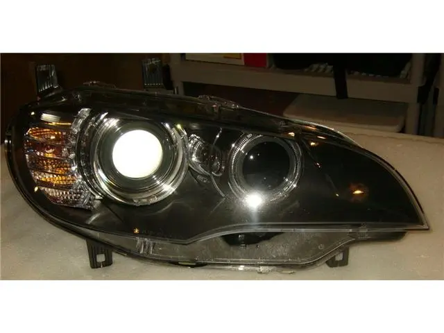 63117287018 Headlight for 