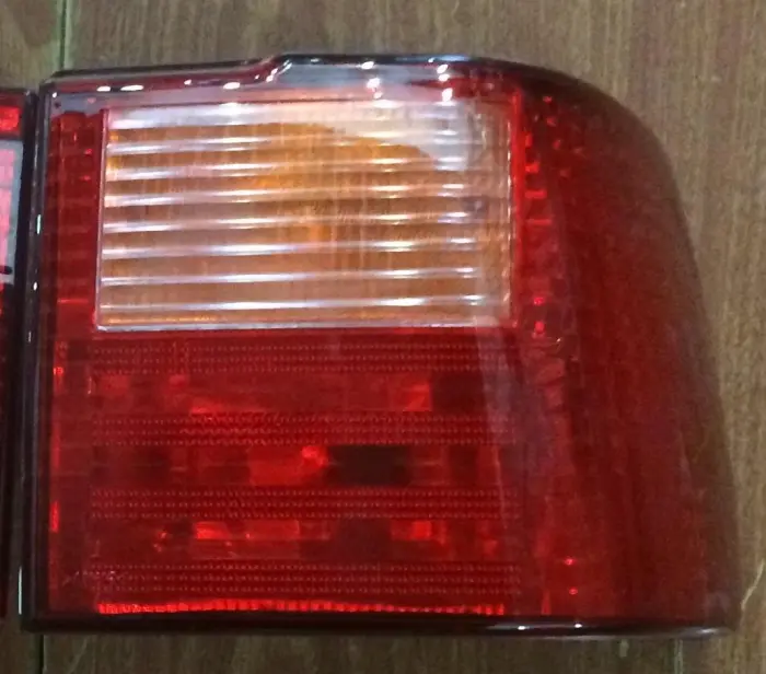 1H5945112GA Modified Taillights for 