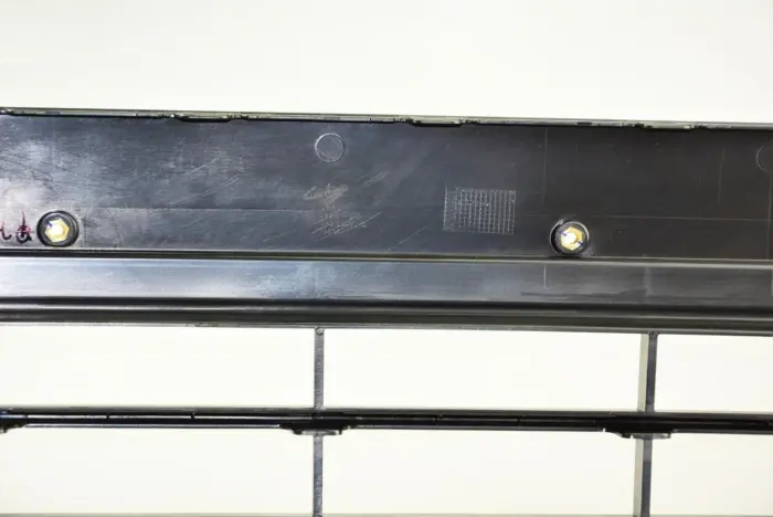 5ND853671A Bumper Grill for 