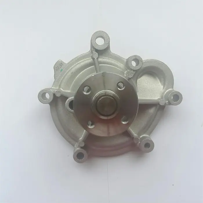 2712000201 Engine Parts Water Pump for