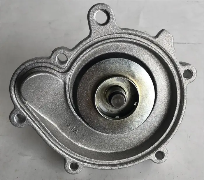 2712000201 Engine Parts Water Pump for