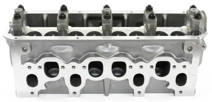 028103351A Engine Parts Cylinder Head for VW CARAVELLE T4 Bus (70B, 70C, 7DB, 7DK, 70J, 70K, 7DC, 7DJ), EUROVAN T4 Van (70A, 70H, 7DA, 7DH), TRANSPORTER Mk IV Platform/Chassis (70E