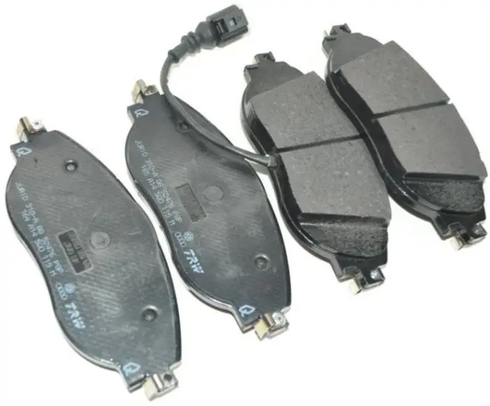 8V0698151C Brake Pads for AUDI A3, VW SHARAN, SEAT LEON (5F1), SKODA OCTAVIA III Combi (5E5, 5E6)