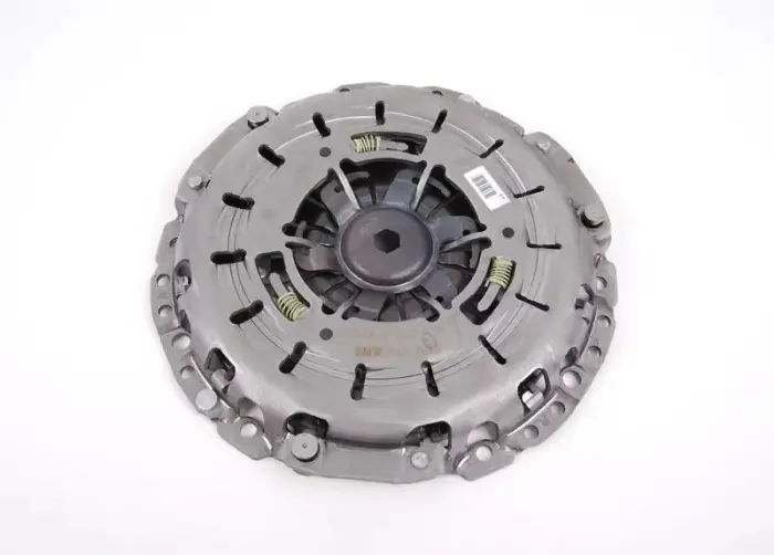 21217523620 Transmission Parts BMW Clutch Kit for BMW 3 Compact (E36), Z3 Roadster (E36), 5 (E39)