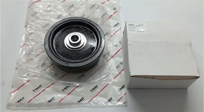 11237805696 Engine Parts Crankshaft Pulley for BMW 5 Touring (E61), 3 (E46), X3 (E83), 1 (E87)