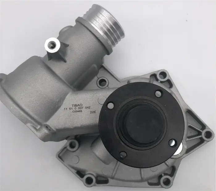 11510007042 Engine Parts BMW Water Pump for BMW 5 Touring (E34), 7 (E32)