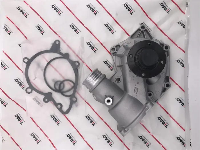 11510007042 Engine Parts BMW Water Pump for BMW 5 Touring (E34), 7 (E32)