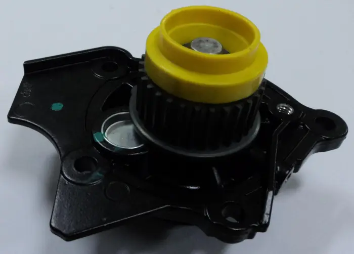 06H121012 Engine Parts Water Pump for 