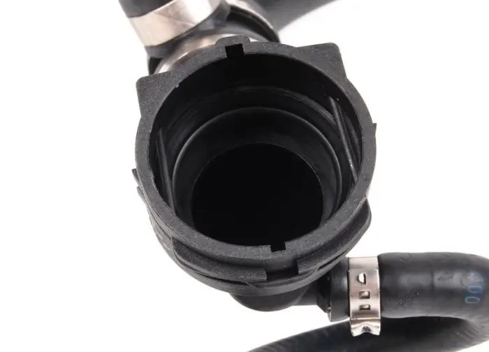 17127526856 Engine Parts Cooling Water Pipe for BMW X5 (E53)