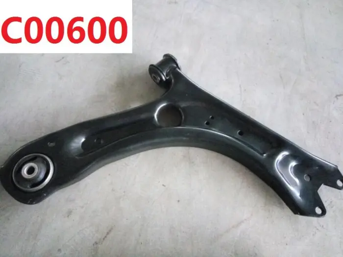 5C0407151B Suspension Parts Control Arm for VW BORA IV (162, 163, AV3, AV2)