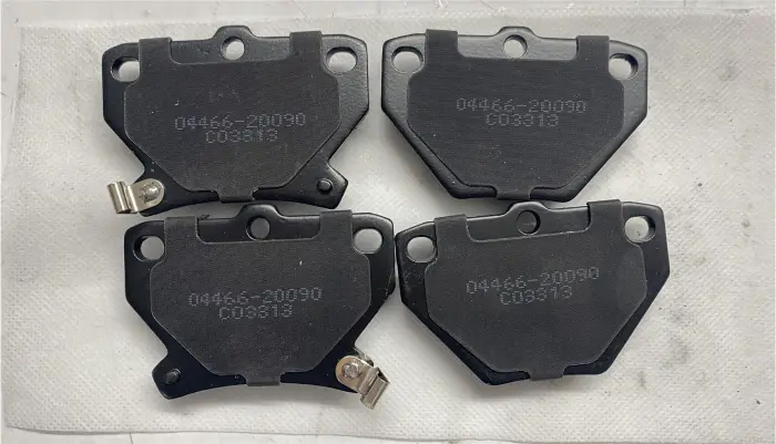 0446620090 Brake Pads for TOYOTA ALTIS Saloon (_E15_), COROLLA (_E12_), PRIUS II Liftback (_W2_), ECHO (_P1_), ECHO VERSO / FUN CARGO (_P2_), VIOS (_P4_), ALTIS IX Saloon (_E12_), MATRIX (_E13_), COROLLA SPACIO Verso (_E12_), COROLLA Estate (_E12_), 