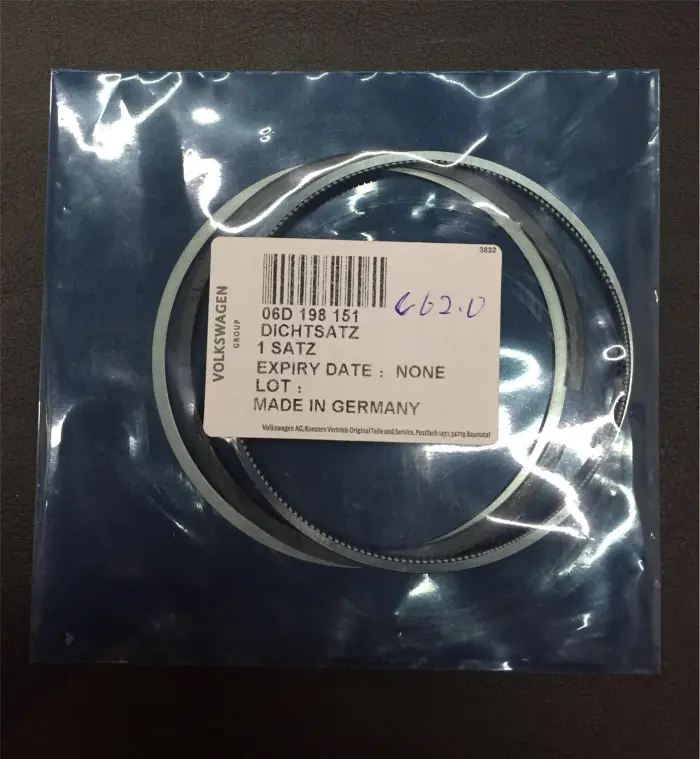 06D198151 Engine Parts Piston Rings for AUDI A6, VW BORA, SEAT ALTEA XL (5P5, 5P8), SKODA LAURA II (1Z3), OCTAVIA II (1Z3)