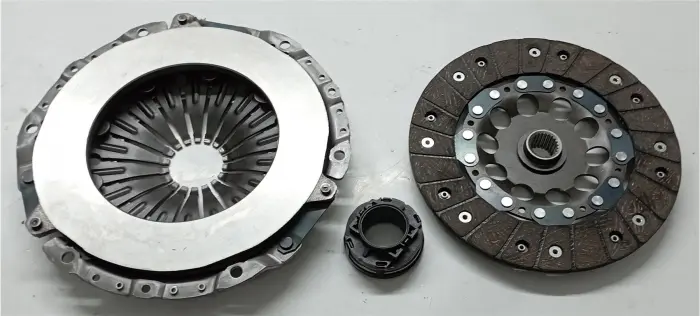 06B198141CX Transmission Parts Clutch Kit for AUDI A4, VW PASSAT, SKODA SUPERB I (3U4), SUPERB I Sedan (3U4)