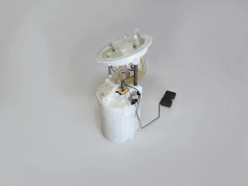 8K0919050L Engine Parts Fuel Pump for AUDI A5 (8T3), A4 / S4 B8 (8K2)